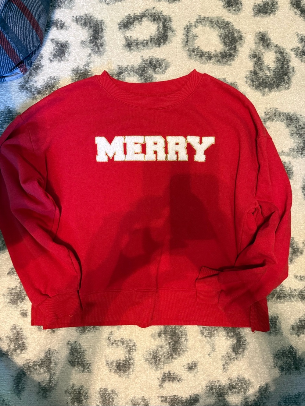 Women's Red 'MERRY' Holiday Pullover Sweatshirt
